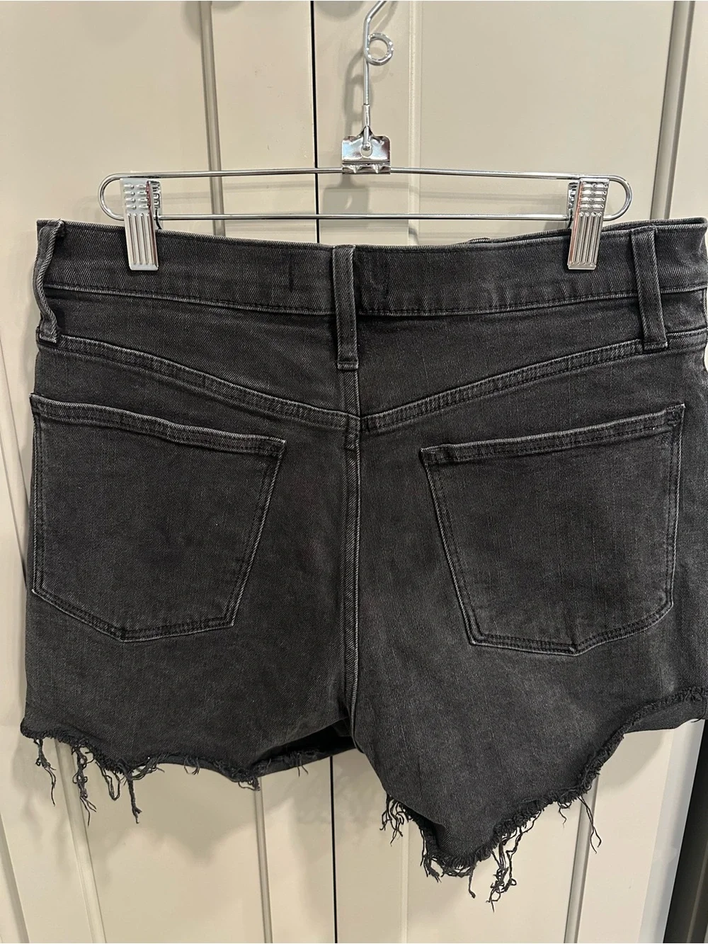 Madewell black fringe high rise denim shorts size 28 ( small) 3” inseam